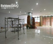 1 Văn phòng 80 m2 ngay khu VIP D2 Bình Thạnh, trang bị đầy đủ tiện ích văn phòng, ngay lầu 1