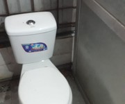 1 Chính chủ bán tập thể vsdt  3 Thọ Lão gần Lò đúc wc kk.đủ đồ, 320 tr