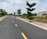 2 Cần bán gấp lô Avenue Thới Hoà, Bến Cát, sau đại học Việt Đức