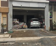 Chính chủ cần bán căn nhà mặt tiền đường vị trí đẹp tại đặng thúc vịnh -  hóc môn - hồ chí minh