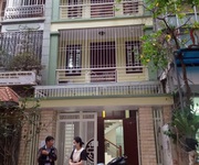 Cho thuê nhà phân lô ngõ 118 phố Nguyễn Khánh Toàn. DT 55m2 x 5 tầng, mặt tiền 4m, ngõ rộng 7m