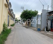 Bán lô đất căn góc, diện tích 243.5m2 Tân Hiệp Hóc Môn Bán lô đất căn góc, diện tích 243.5m2 Tân Hiệp Hóc Môn
