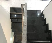 2 Hẻm xe tải cách mặt tiền 25 m nhà mới đúc bê tông giá hơn 4 tỷ quận 4  - 77 m