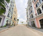 Cần bán 6 căn shoptel Aqua City Hạ Long gần biển giá từ 7.7 tỷ