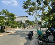 Bán lô đất vị trí đẹp Nam Saigon Long hậu đường N5 .