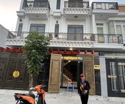 Bán nhà ở Cát Tường Phú Sinh 1T2L 1 lửng, SHR, giá 3 tỷ.