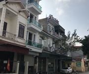 2 Cho thuê nhà 4 tầng