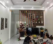 Bán nhà mặt phố thuộc phường Quang Trung, TP HD, 82.7m2, mt gần 5m, 3 tầng, 3 ngủ, KD tốt