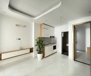 Chung cư Nguyễn Văn Cừ, 650 triệu/căn 32   50 m2 ở ngay , oto đỗ cửa.