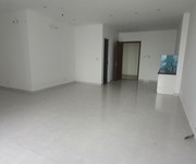 Bán gấp officetel 55m2 chỉ 1,8 tỷ tòa nhà d-vela mặt tiền huỳnh tấn phát quận 7, nhận nhà ở ngay