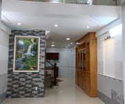 8 Bán nhà 110/36G Ông Ích Khiêm P5, Q11. TP HCM