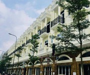 Sang nhượng căn shophouse trục chính, nhận nhà kd ngay, sổ hồng trao tay