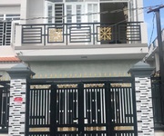Gia đình tôi cần bán nhà 1 trệt 1 lầu trên đường Hoàng Phan Thái, xã.Bình Chánh