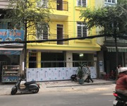 Bán nhà mặt tiền Nguyễn Thái Bình, P12, TPHCM