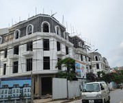Bán 2 căn liền kề nhà ở Nguyễn Tất Tố  HH Mall 2 , giá rẻ nhất dự án