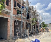 Bán nhà đang xây SHR tại TP Thuận An, 800tr nhận nhà