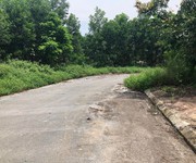 1 Chính chủ gửi bán lô đất bắc phú cát- quốc oai - hn