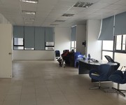 1 Chính chủ cho thuê nhà mặt đường 39 Võ Chí Công, vị trí đẹp, có chỗ đỗ ô tô, xe máy