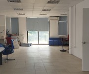 2 Chính chủ cho thuê nhà mặt đường 39 Võ Chí Công, vị trí đẹp, có chỗ đỗ ô tô, xe máy
