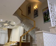 354 Chính chủ bán căn Đức Khải Quận 2.