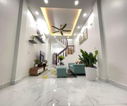 568 Chính chủ bán căn Đức Khải Quận 2.