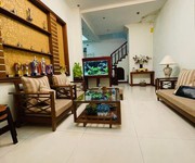 349 Chính chủ bán căn Đức Khải Quận 2.