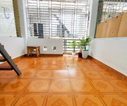 76 Chính chủ bán căn Đức Khải Quận 2.