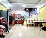 89 Chính chủ bán căn Đức Khải Quận 2.