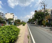 1213 Chính chủ bán căn Đức Khải Quận 2.