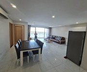 140 Chính chủ bán căn Đức Khải Quận 2.