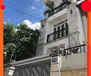 235 Chính chủ bán căn Đức Khải Quận 2.