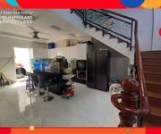 271 Chính chủ bán căn Đức Khải Quận 2.