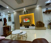 667 Chính chủ bán căn Đức Khải Quận 2.