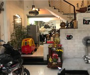 305 Chính chủ bán căn Đức Khải Quận 2.