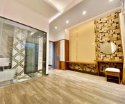 1080 Chính chủ bán căn Đức Khải Quận 2.