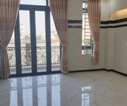1075 Chính chủ bán căn Đức Khải Quận 2.