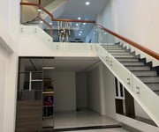 1068 Chính chủ bán căn Đức Khải Quận 2.
