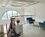 687 Chính chủ bán căn Đức Khải Quận 2.