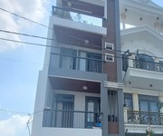 969 Chính chủ bán căn Đức Khải Quận 2.