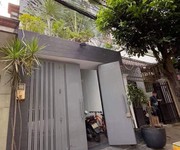 694 Chính chủ bán căn Đức Khải Quận 2.