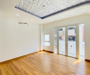 961 Chính chủ bán căn Đức Khải Quận 2.