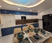 609 Chính chủ bán căn Đức Khải Quận 2.