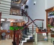 452 Chính chủ bán căn Đức Khải Quận 2.