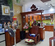 894 Chính chủ bán căn Đức Khải Quận 2.