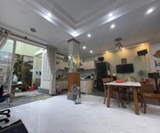 391 Chính chủ bán căn Đức Khải Quận 2.