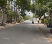 393 Chính chủ bán căn Đức Khải Quận 2.