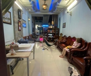407 Chính chủ bán căn Đức Khải Quận 2.
