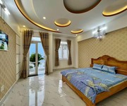 188 Chính chủ bán căn Đức Khải Quận 2.