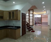         bán nhà xây mới 60m2 xây 5 tầng, ngõ 279 đội cấn ngọc hà ba đình 5.6 tỷ, ôtô đỗ cửa    