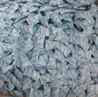 1 Gói hút ẩm - giữ gòn cho hạt điều